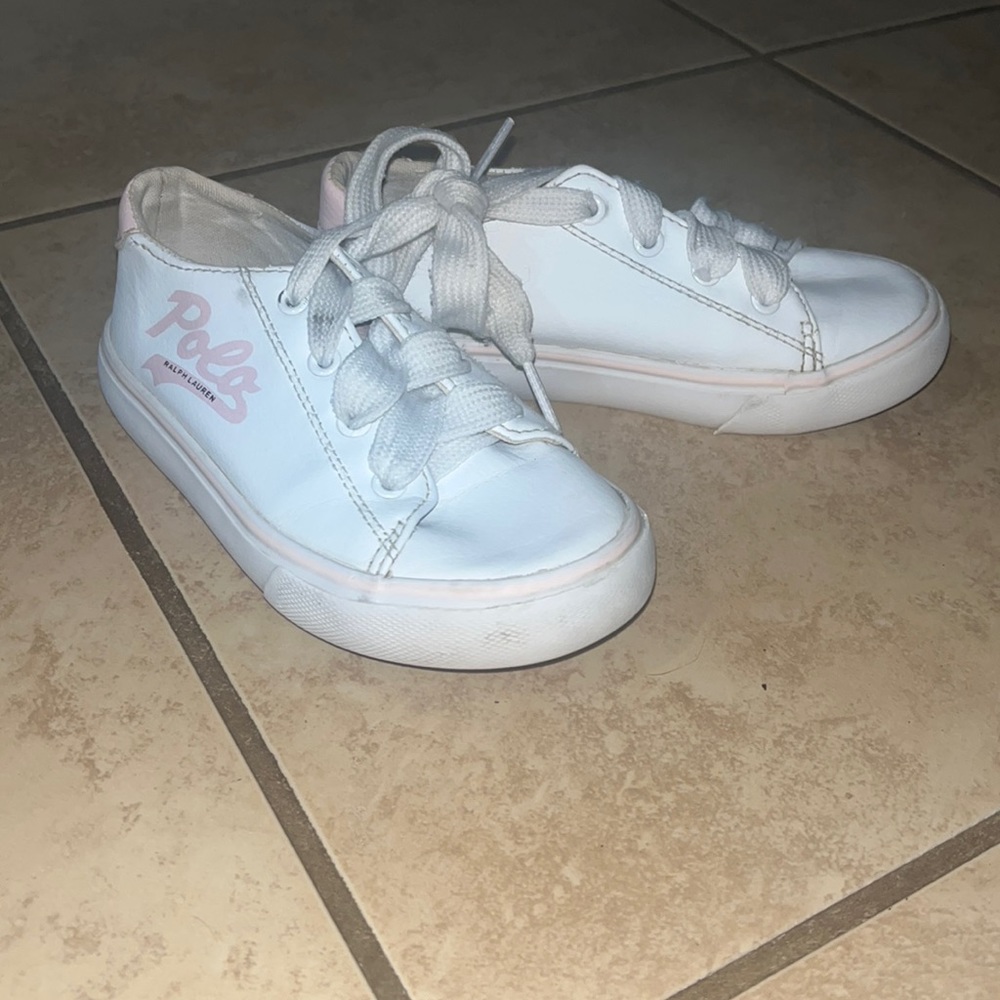 White polo tennis